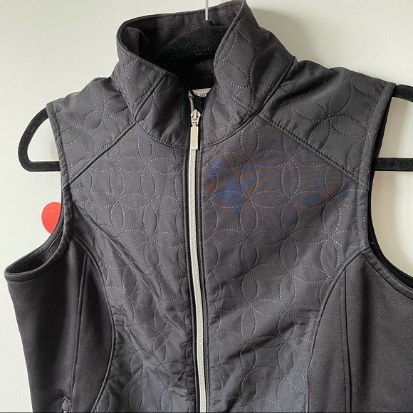 Nancy Lopez Golf SizeM Sleveless Black Vest/Jacket - Picture 2 of 4